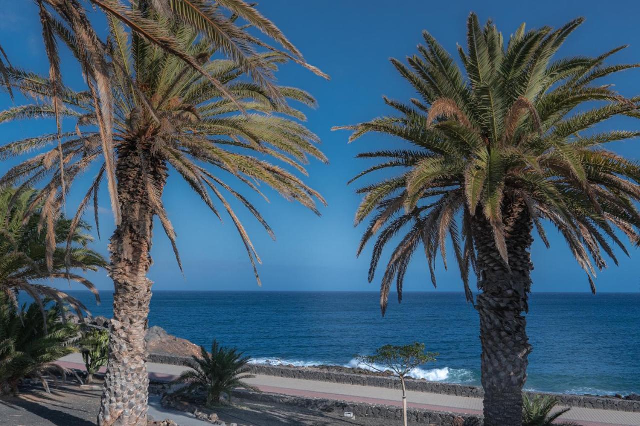 Apartamento En Playa Roca Primer Linea De Mar Costa Teguise Extérieur photo